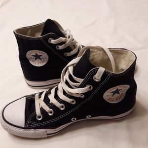 Converse all stars hi top size 8
